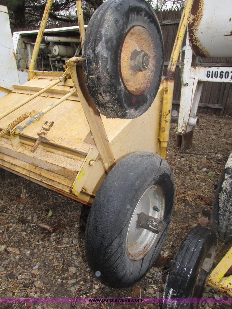 image for item H1020 (4) assorted rock carts