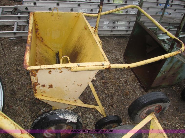 image for item H1020 (4) assorted rock carts
