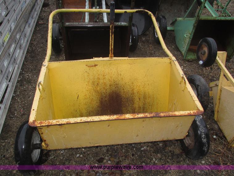 image for item H1020 (4) assorted rock carts