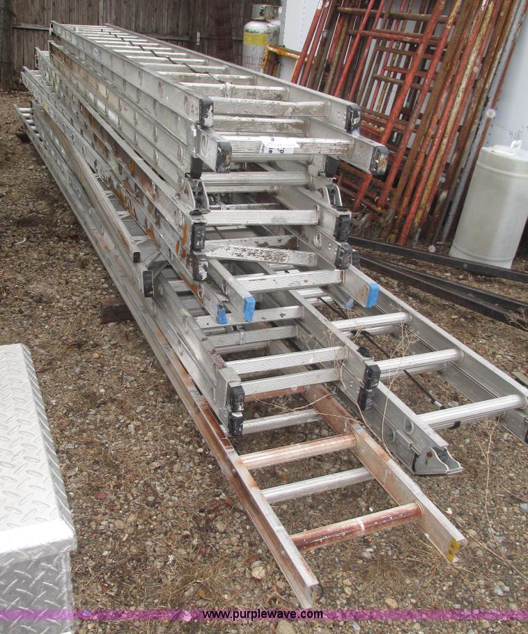 image for item H1024 (8) assorted aluminum ladders