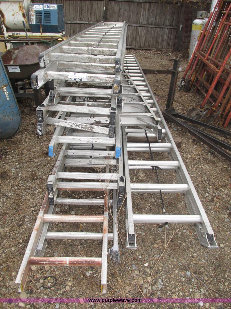 image for item H1024 (8) assorted aluminum ladders