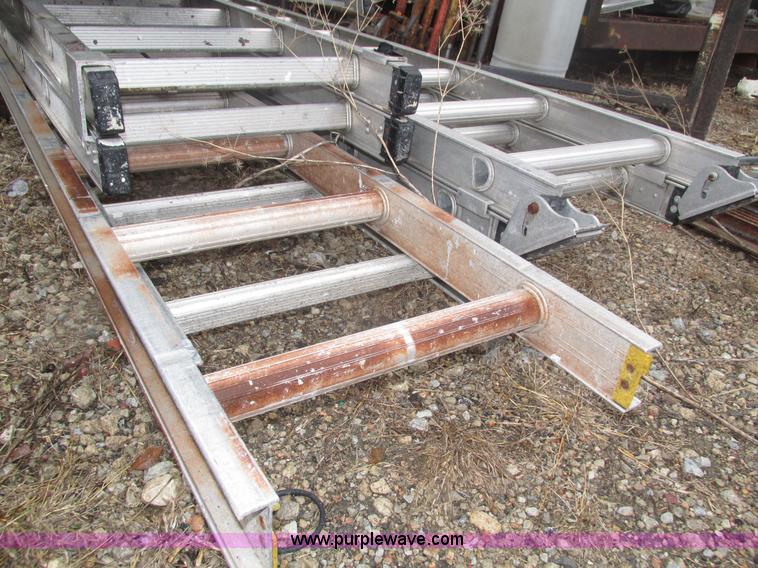 image for item H1024 (8) assorted aluminum ladders