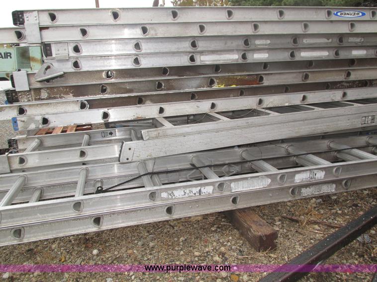 image for item H1024 (8) assorted aluminum ladders