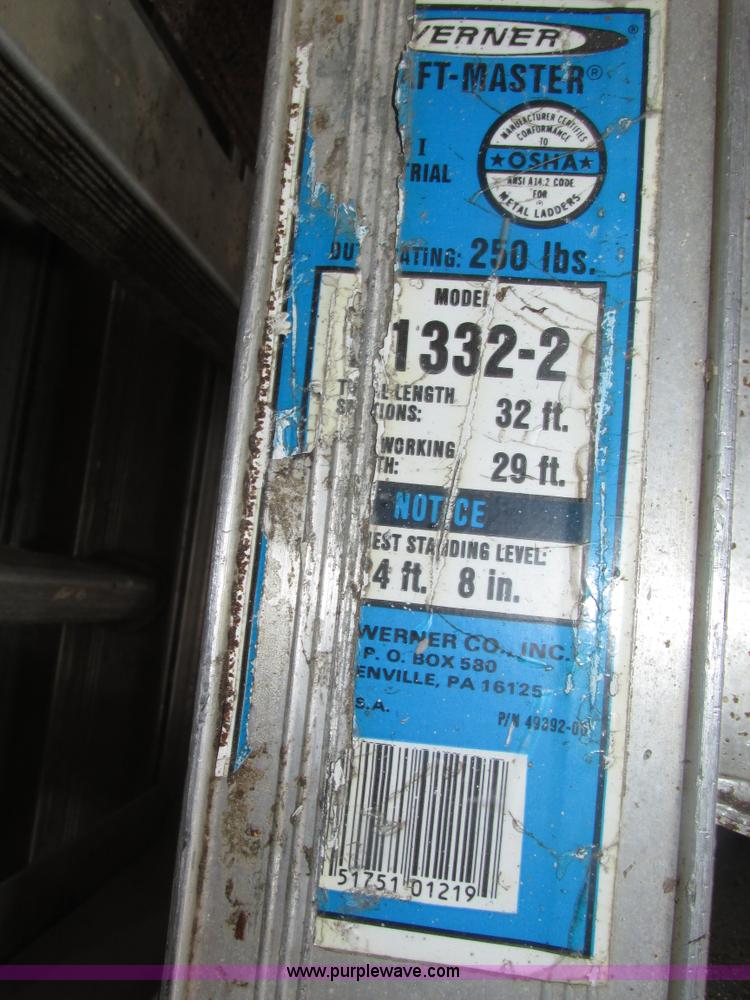 image for item H1024 (8) assorted aluminum ladders