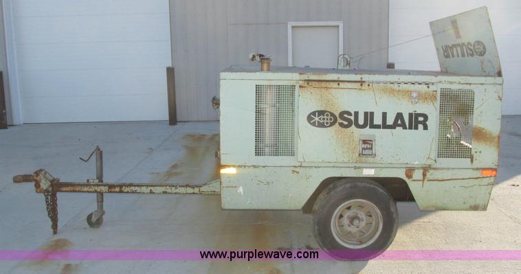 image for item H1028 Sullair 185DPQJD air compressor