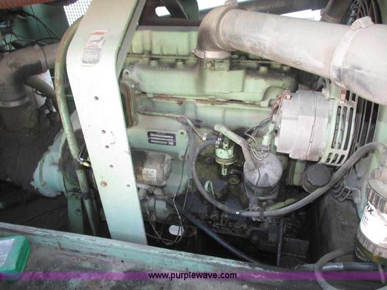 image for item H1028 Sullair 185DPQJD air compressor