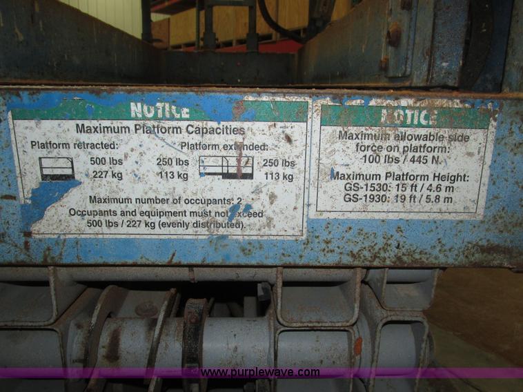 image for item H1029 Genie GS-1930 scissor lift