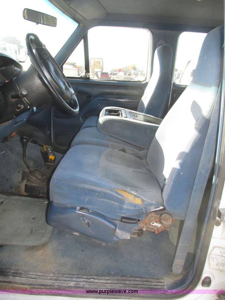 image for item H1032 1996 Ford F350 XLT Crew Cab flat dump bed truck