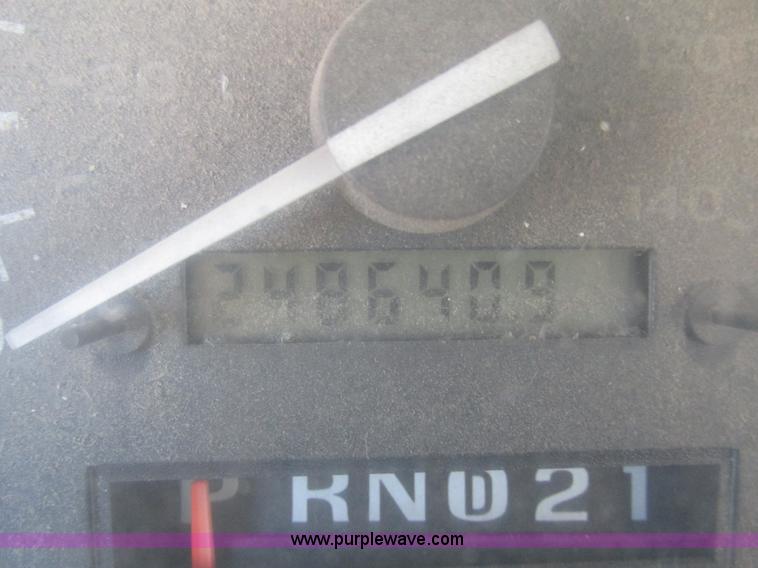 image for item H1032 1996 Ford F350 XLT Crew Cab flat dump bed truck