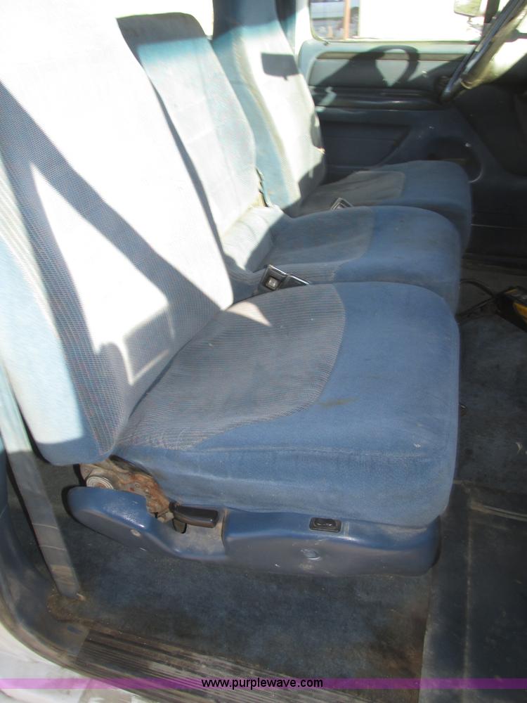 image for item H1032 1996 Ford F350 XLT Crew Cab flat dump bed truck