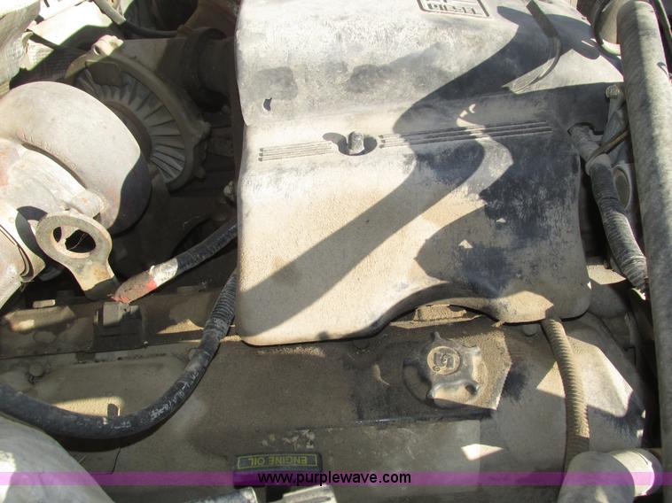 image for item H1032 1996 Ford F350 XLT Crew Cab flat dump bed truck