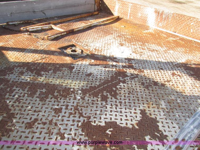 image for item H1032 1996 Ford F350 XLT Crew Cab flat dump bed truck