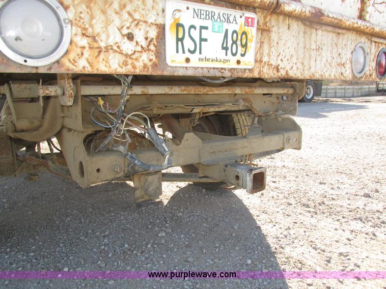 image for item H1032 1996 Ford F350 XLT Crew Cab flat dump bed truck