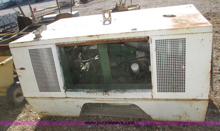 image for item H1035 Sullair 185DPQ-JDD air compressor