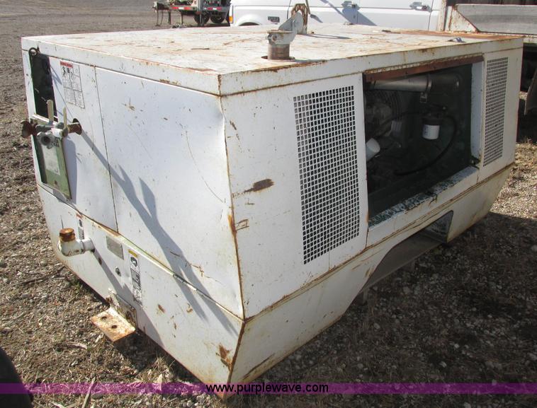 image for item H1035 Sullair 185DPQ-JDD air compressor