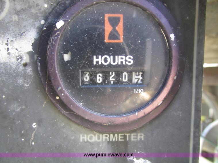 image for item H1035 Sullair 185DPQ-JDD air compressor