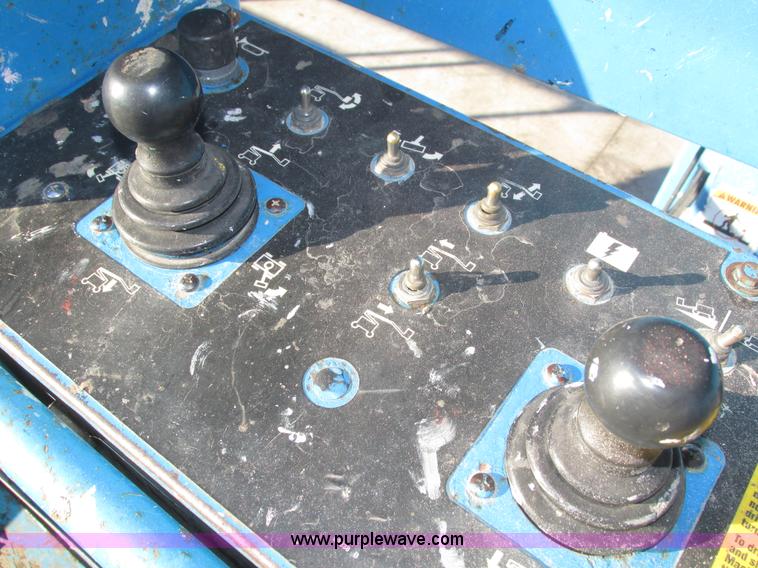 image for item H1037 2002 Genie Z60/34 boom lift