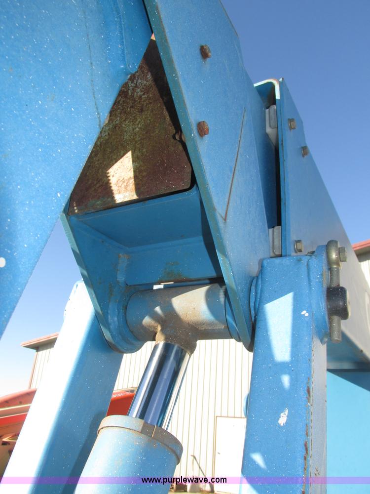 image for item H1037 2002 Genie Z60/34 boom lift