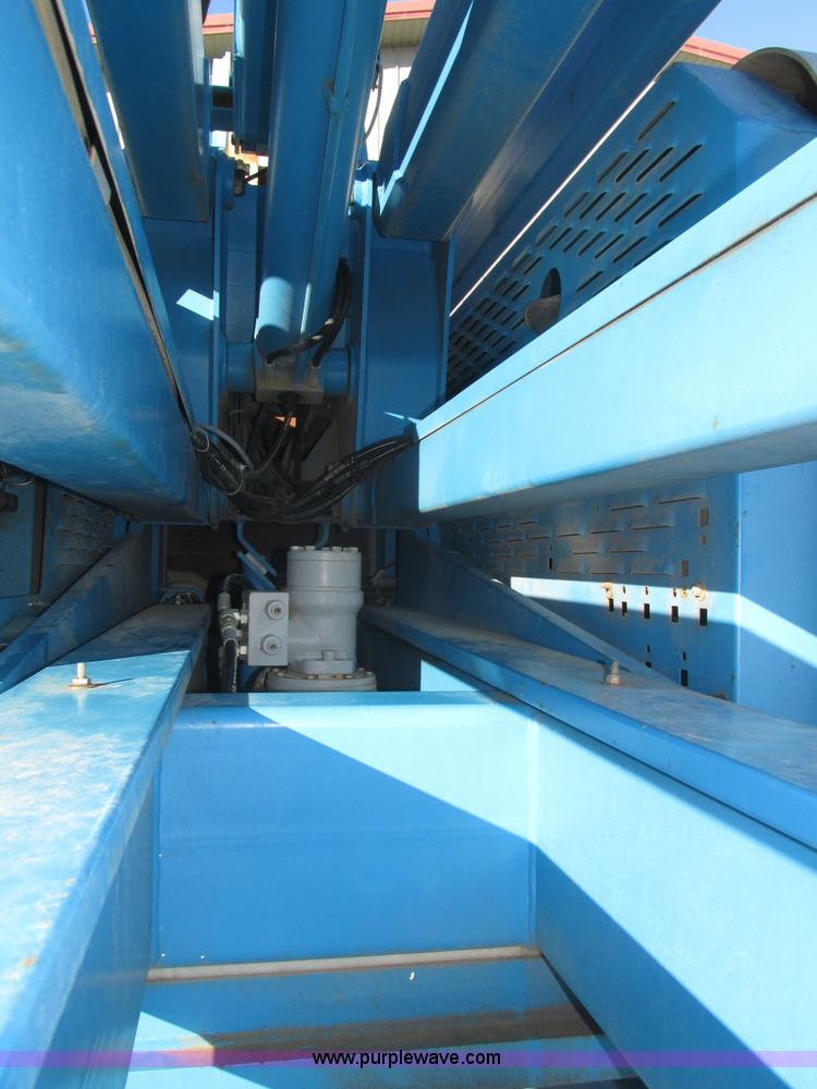 image for item H1037 2002 Genie Z60/34 boom lift