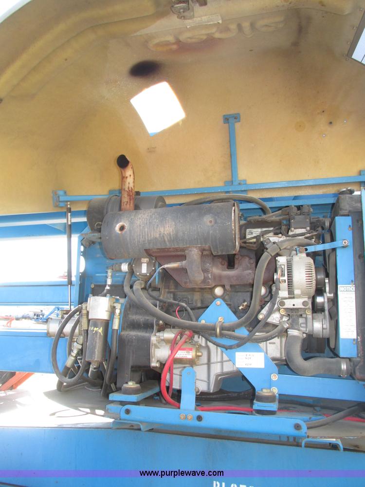 image for item H1037 2002 Genie Z60/34 boom lift