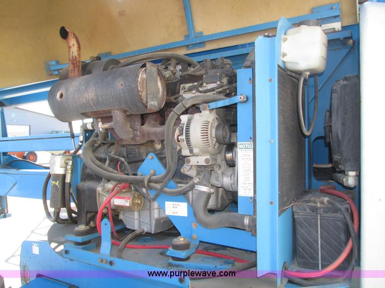 image for item H1037 2002 Genie Z60/34 boom lift