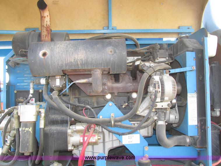 image for item H1037 2002 Genie Z60/34 boom lift