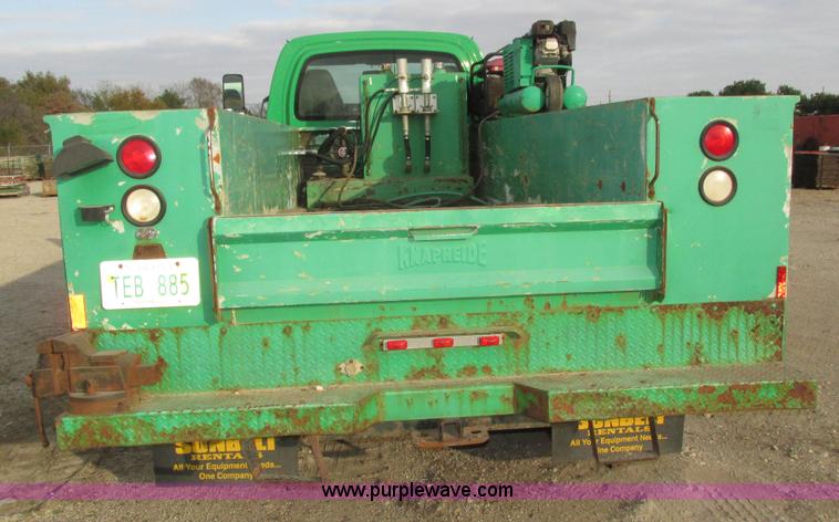 image for item H1049 2005 GMC C4500 Topkick service truck