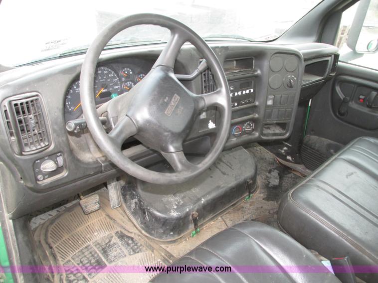 image for item H1049 2005 GMC C4500 Topkick service truck