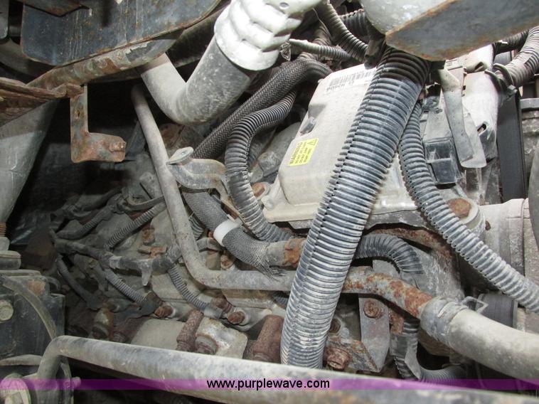 image for item H1049 2005 GMC C4500 Topkick service truck