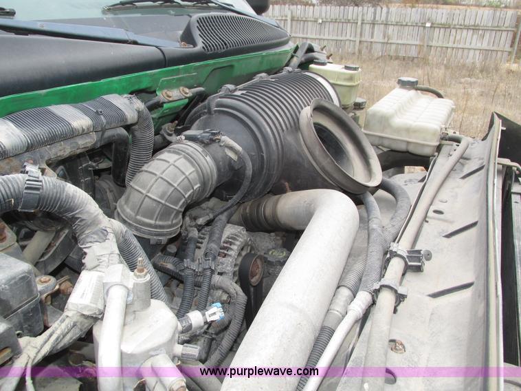 image for item H1049 2005 GMC C4500 Topkick service truck