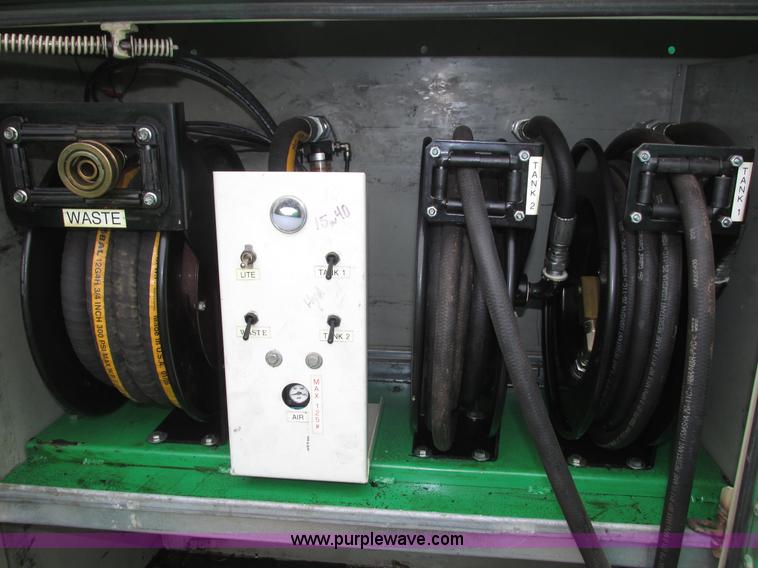 image for item H1049 2005 GMC C4500 Topkick service truck