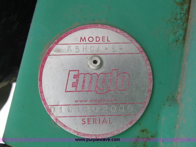 image for item H1049 2005 GMC C4500 Topkick service truck