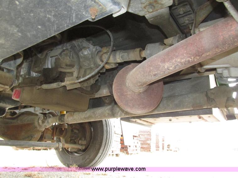 image for item H1049 2005 GMC C4500 Topkick service truck