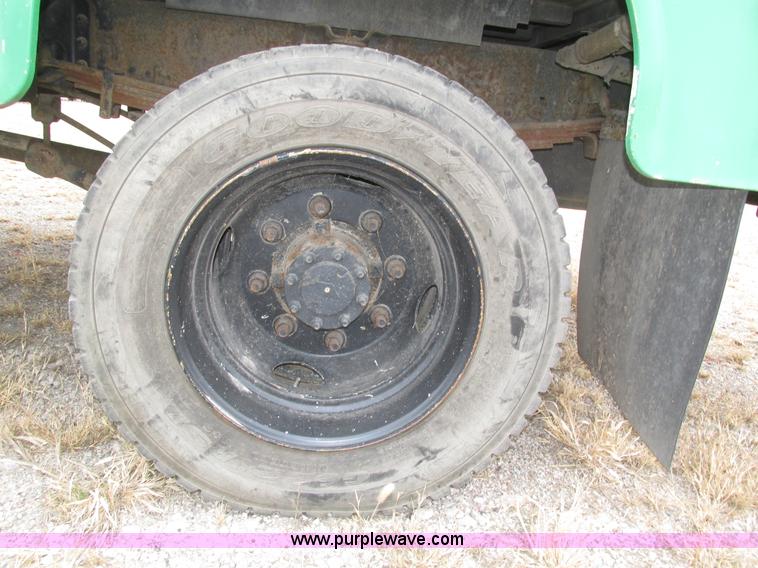 image for item H1049 2005 GMC C4500 Topkick service truck