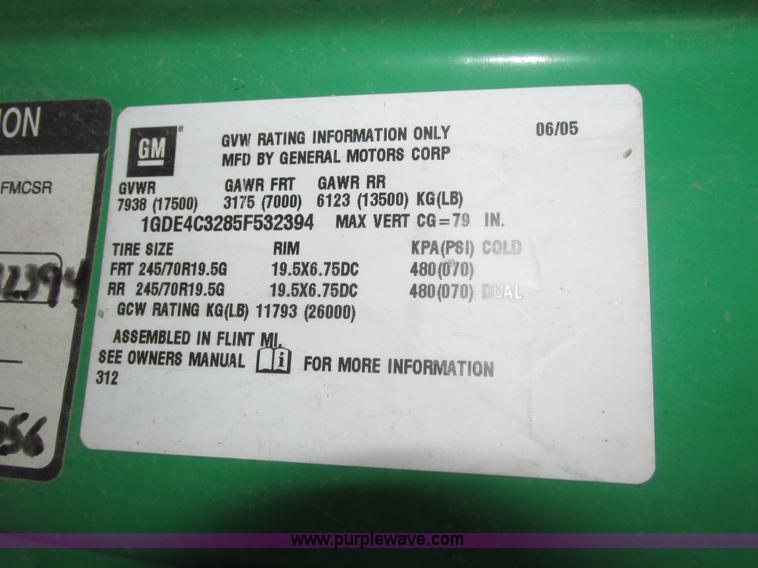 image for item H1049 2005 GMC C4500 Topkick service truck