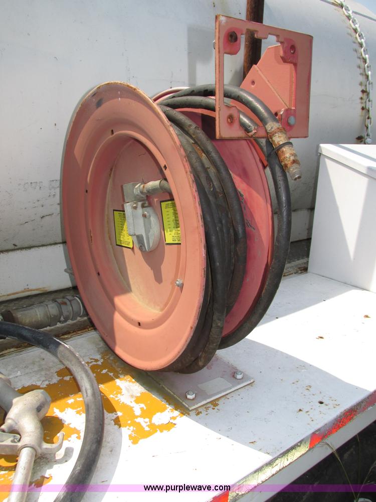 image for item H1217 1987 Fleming fuel trailer