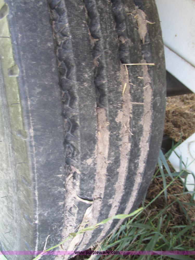 image for item H1217 1987 Fleming fuel trailer