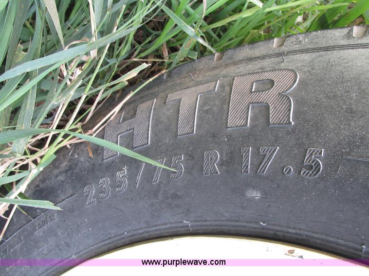 image for item H1217 1987 Fleming fuel trailer