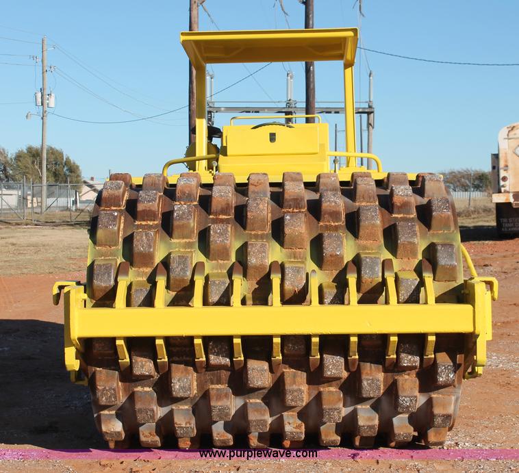 image for item H8038 1980 Dynapac CA25PD single drum roller