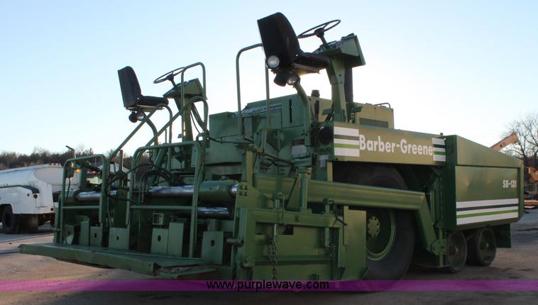 image for item H8064 1982 Barber Greene SB-131 asphalt paver