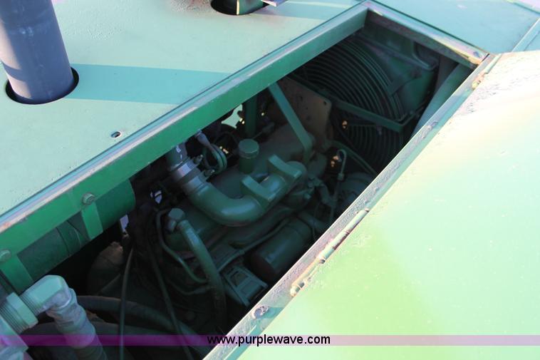 image for item H8064 1982 Barber Greene SB-131 asphalt paver