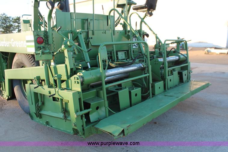 image for item H8064 1982 Barber Greene SB-131 asphalt paver