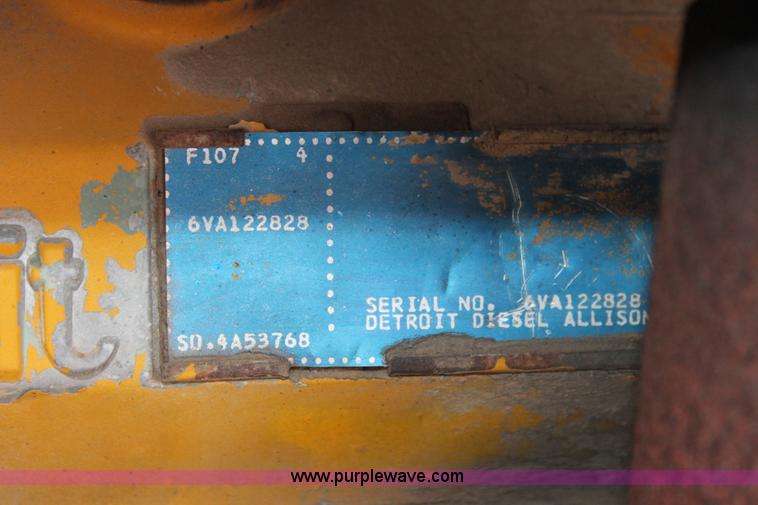 image for item H8071 Gomaco 8500B trimmer placer