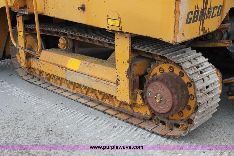 image for item H8071 Gomaco 8500B trimmer placer