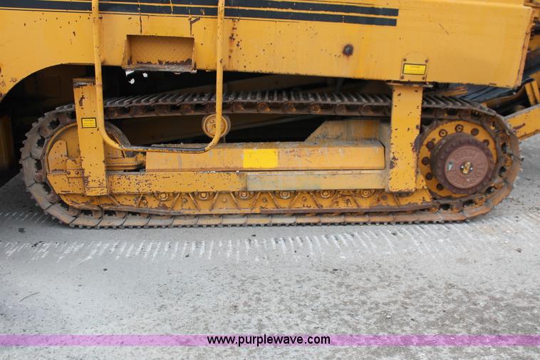 image for item H8071 Gomaco 8500B trimmer placer