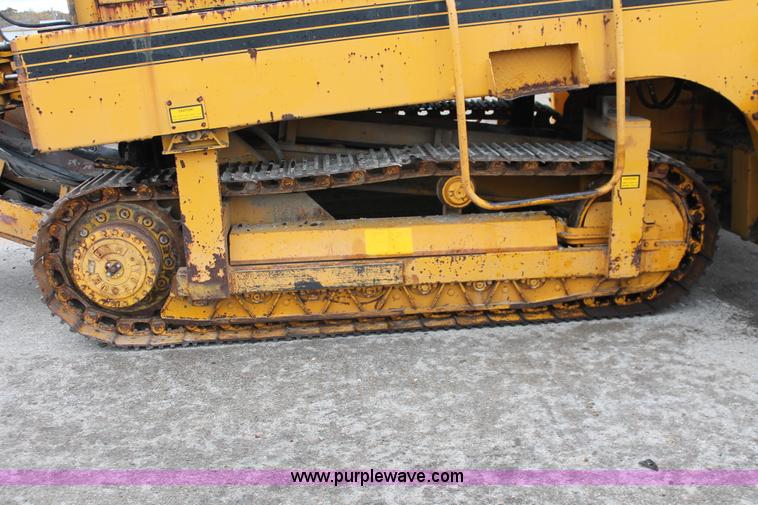 image for item H8071 Gomaco 8500B trimmer placer