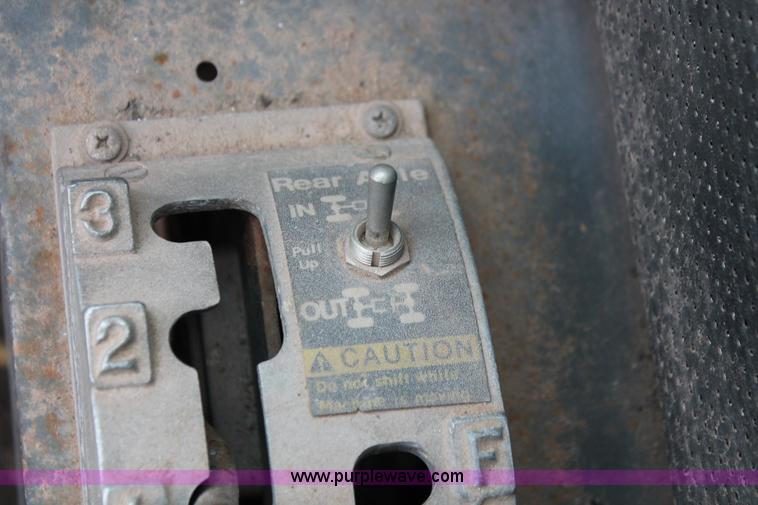 image for item H8078 Koehring S888 crane