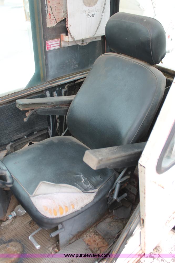 image for item H8078 Koehring S888 crane