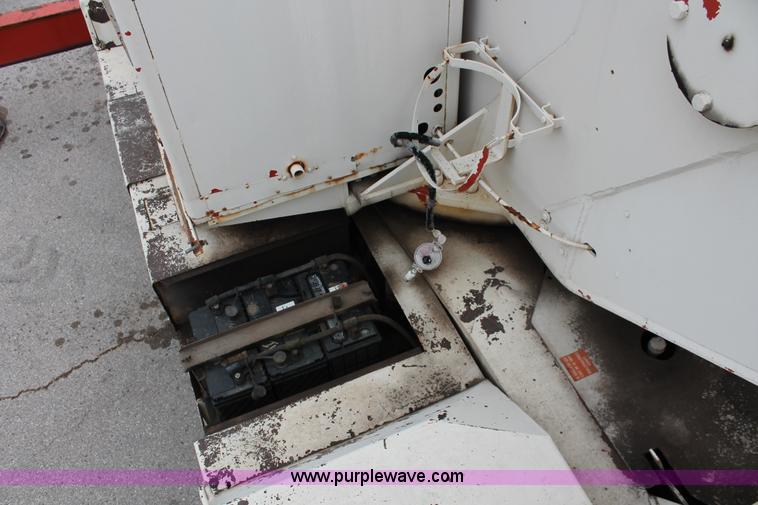 image for item H8078 Koehring S888 crane