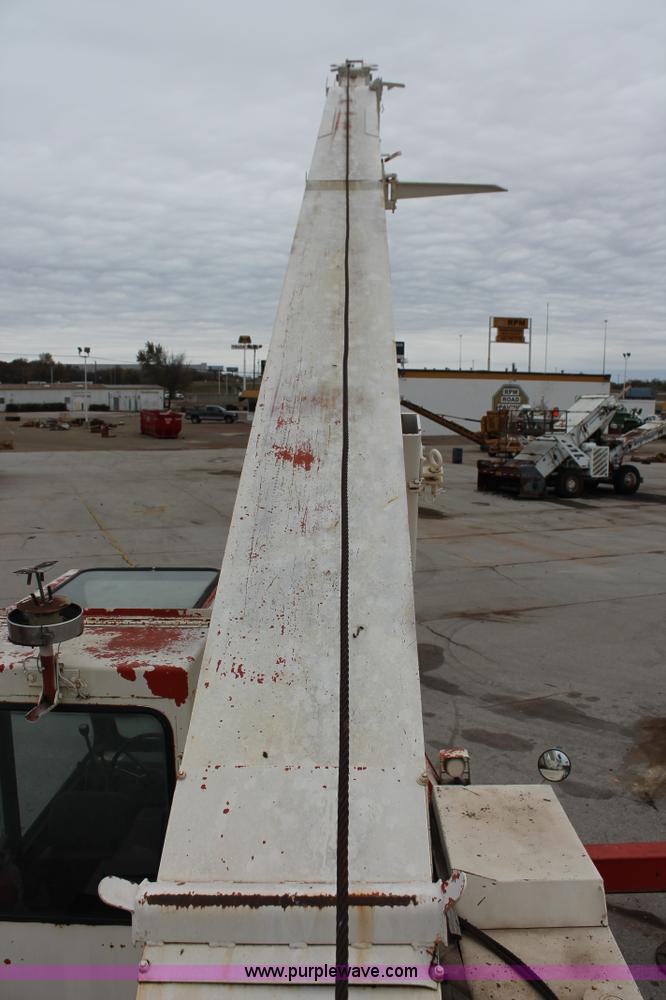 image for item H8078 Koehring S888 crane